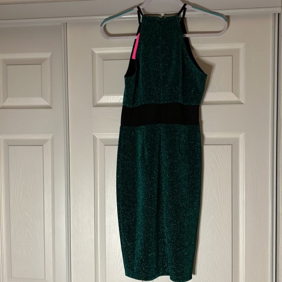 WOW Couture green sparkle dress with spaghetti straps and zipper closure. Size S - Picture 2 of 6